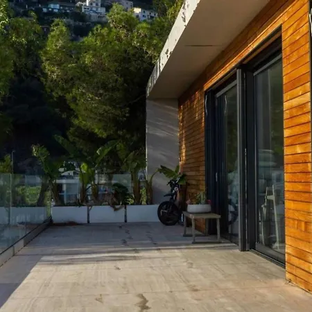 别墅 Unique With Sea View And Free Parking 罗克布吕讷-卡普马丹