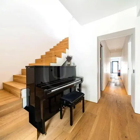 Unique With Sea View And Free Parking Villa