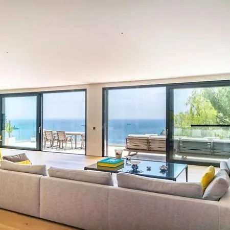 Villa Unique With Sea View And Free Parking